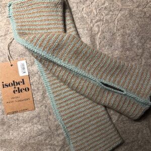 isobel and cleo lambswool knit arm warmers